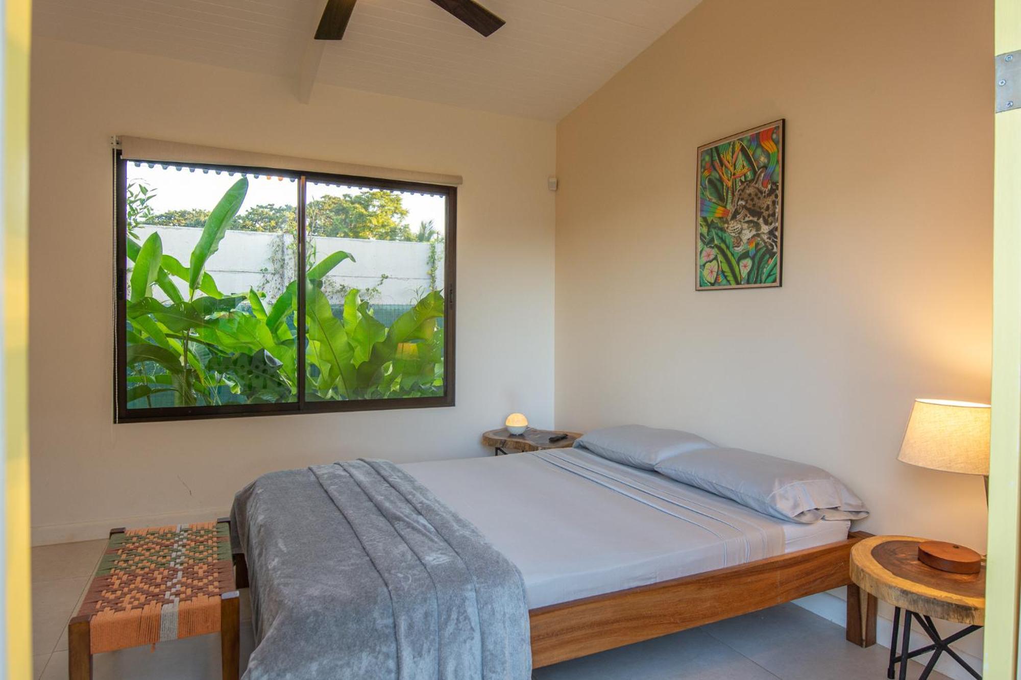 Namaitami Casa Hermosa Con Ac Y Piscina A Solo 650 Metros Del Parque Nacional Cahuita Exterior photo